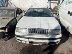 Skoda Octavia Combi. Año 2004